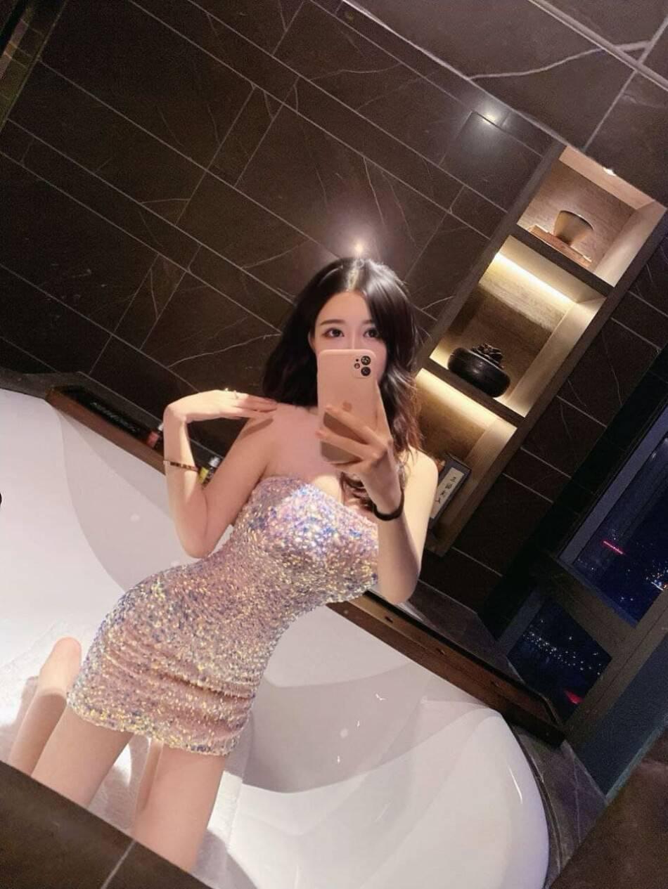 天津身材样貌无可挑剔的云儿，胸大人好活更好