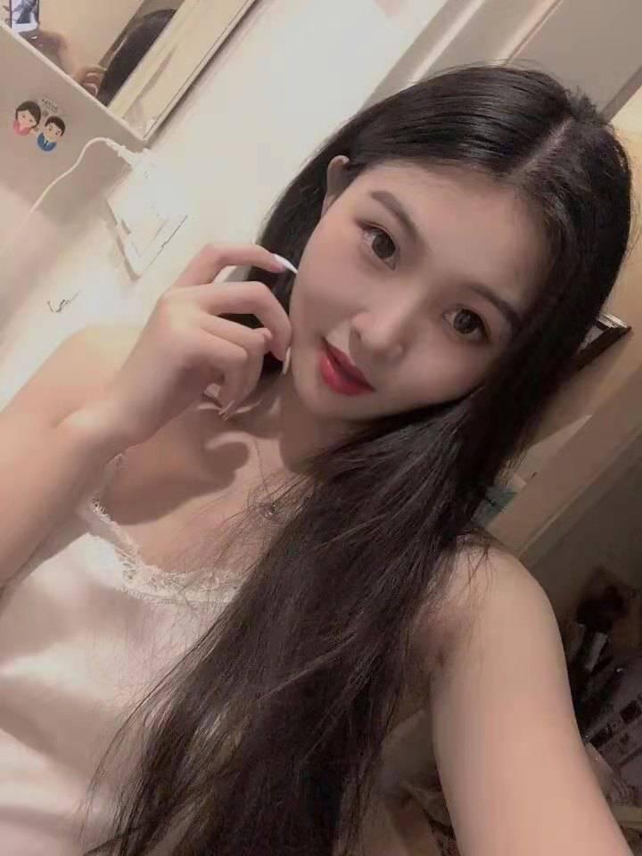 酒吧兼职妹小妖精